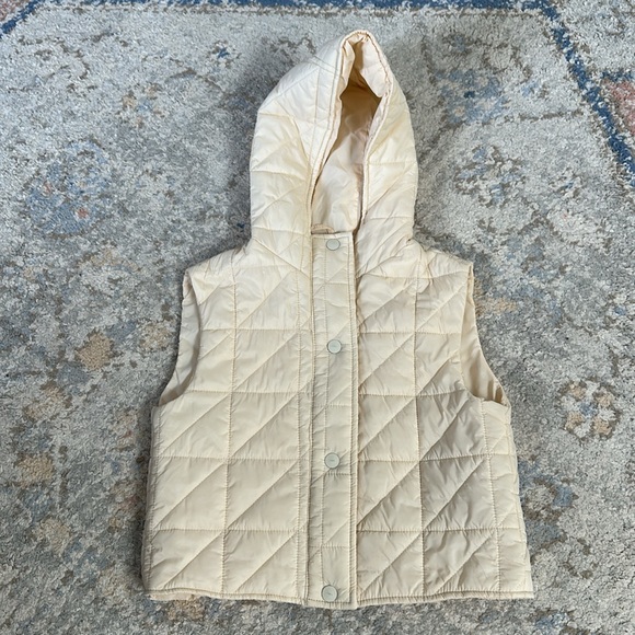 Zara hooded vest - Picture 4 of 6